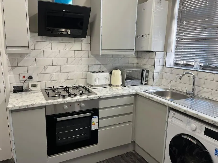 A Beautiful Ground-Floor Flat. Apartment London